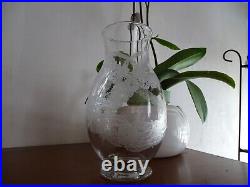 Vase cristal Baccarat fleurs stylisées Art déco dégagé à l'acide signé 24,5 cm