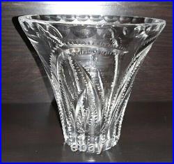 Vase en cristal taillé et ciselé art déco signé Daum Nancy France de 1924-1939