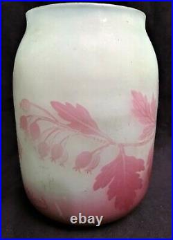 Vase en pâte de verre signé Richard époque art déco