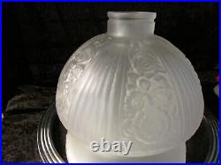 Vase oignon Art Déco Etaleune (période Degué Müller) en verre moulé